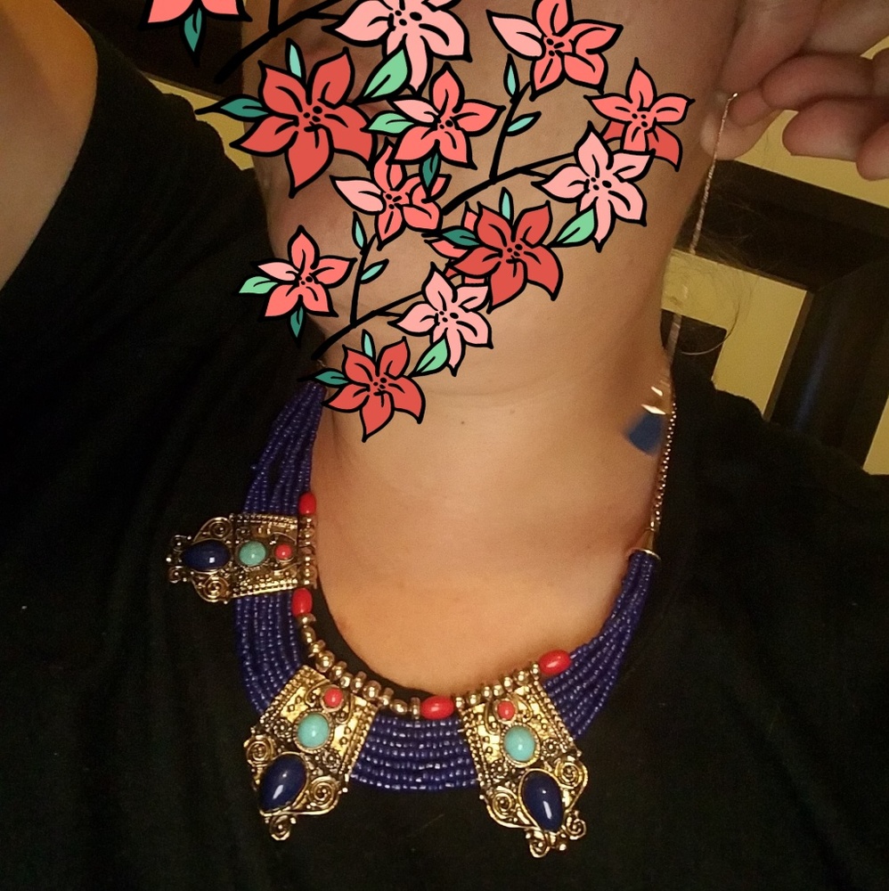 Beautiful necklace and earrings set. Never worn